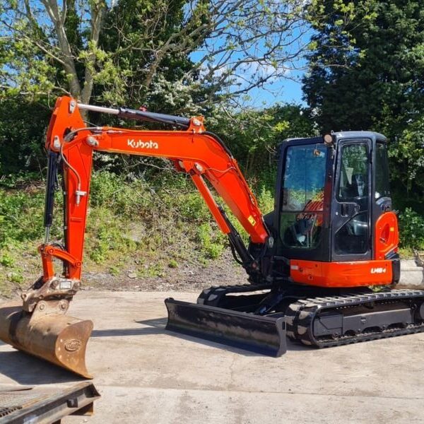 Mini pelle d'occasion Kubota U48-4 – 5 T – Année 2011